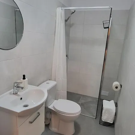 Senya Guest house